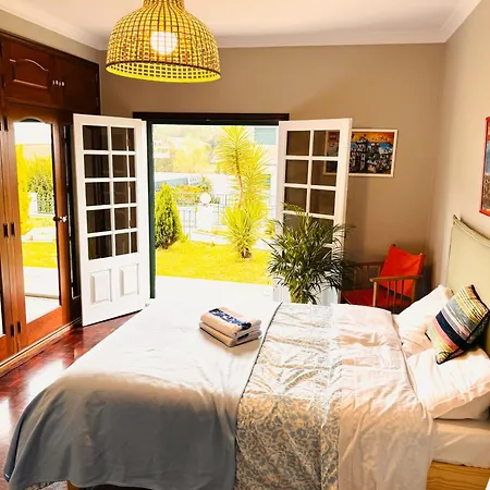 Side Guest house *