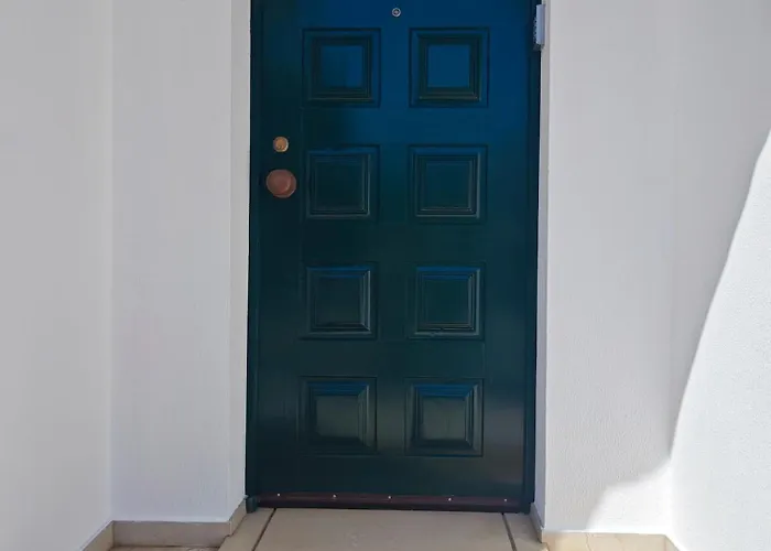 Side בית הארחה